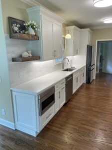 residential kitchen under cabinet lighting